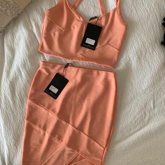 Missguided Dresses & Skirts - Misguided two piece outfit- size 6. New with tags!